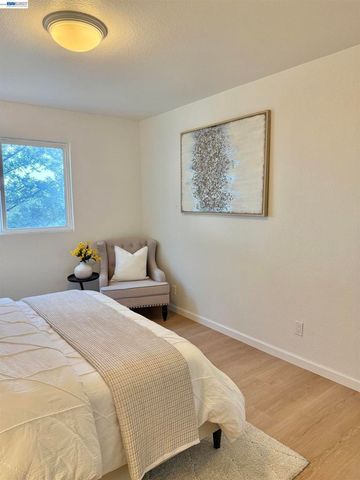 715 Heath Ct 390, Hayward, CA 94544