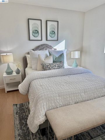 715 Heath Ct 390, Hayward, CA 94544