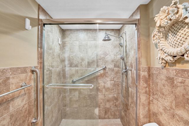 405 N Ocean Boulevard 1929, Pompano Beach, FL 33062