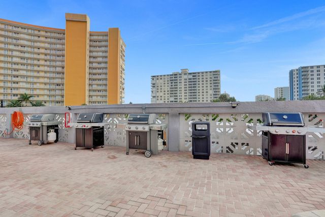 405 N Ocean Boulevard 1929, Pompano Beach, FL 33062