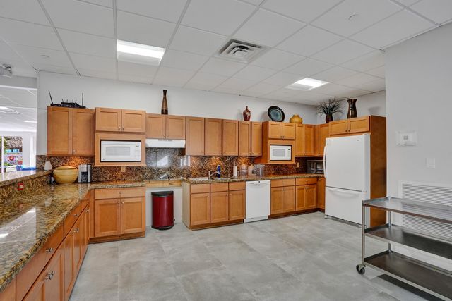 405 N Ocean Boulevard 1929, Pompano Beach, FL 33062