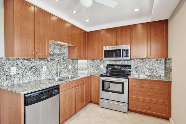 405 N Ocean Boulevard 1929, Pompano Beach, FL 33062