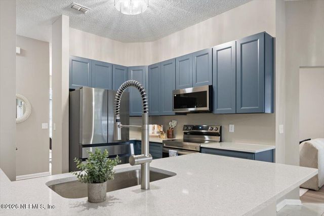 4407 HORSESHOE BEND Court, Jacksonville, FL 32224