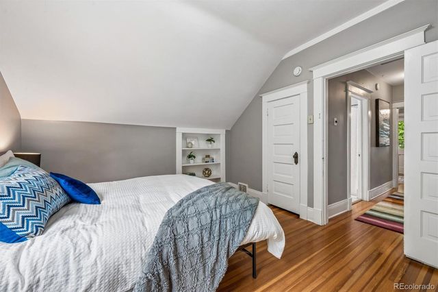 1060 Saint Paul Street, Denver, CO 80206