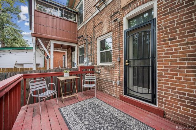 1060 Saint Paul Street, Denver, CO 80206