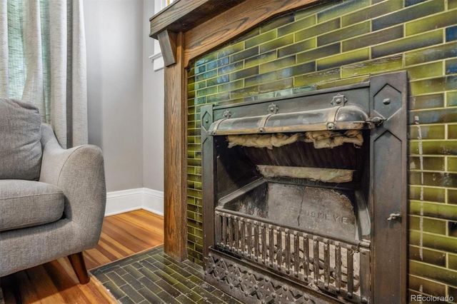 1060 Saint Paul Street, Denver, CO 80206