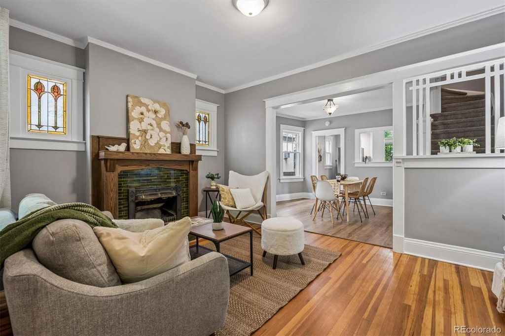 1060 Saint Paul Street, Denver, CO 80206