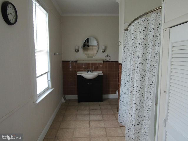 103 EAYRESTOWN RD, Southampton, NJ 08088