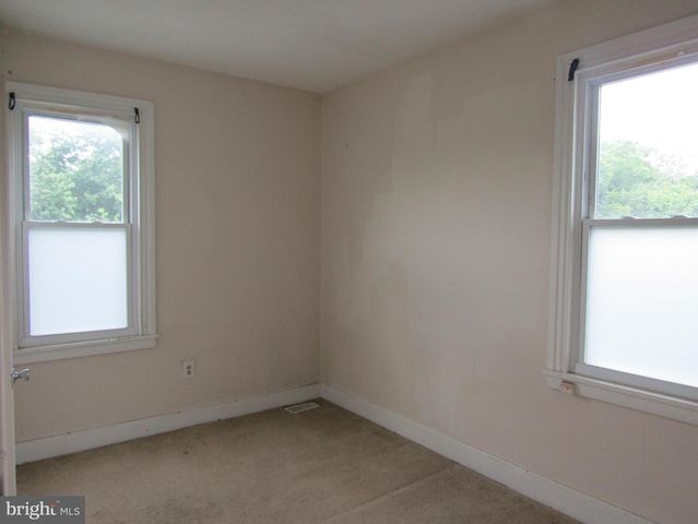 103 EAYRESTOWN RD, Southampton, NJ 08088