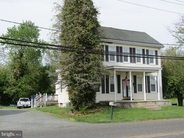103 EAYRESTOWN RD, Southampton, NJ 08088