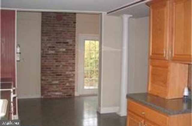 103 EAYRESTOWN RD, Southampton, NJ 08088