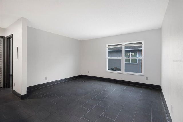 7917 LAKESHORE DRIVE, Tampa, FL 33604