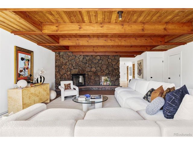 2042 Salisbury Ct, Lafayette, CO 80026