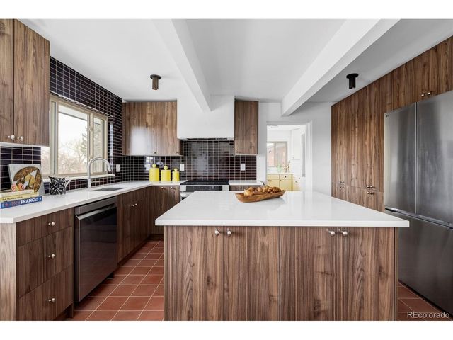 2042 Salisbury Ct, Lafayette, CO 80026