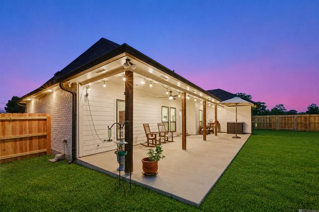 44022 Bayou Blvd, St Amant, LA 70774