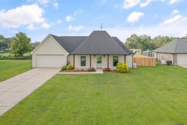 44022 Bayou Blvd, St Amant, LA 70774