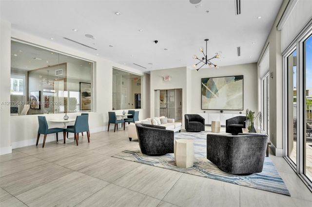 9870 NW 74th Terrace, Doral, FL 33178