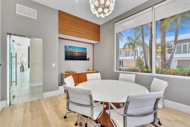 9870 NW 74th Terrace, Doral, FL 33178