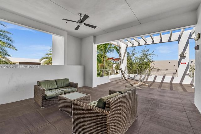 9870 NW 74th Terrace, Doral, FL 33178