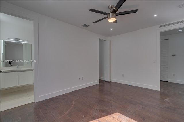 9870 NW 74th Terrace, Doral, FL 33178