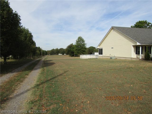 403 N Gray Street, Pocola, OK 74902