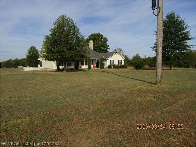 403 N Gray Street, Pocola, OK 74902