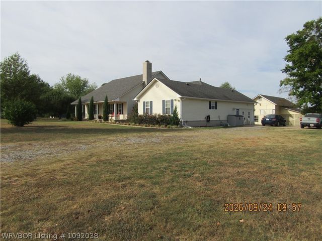 403 N Gray Street, Pocola, OK 74902