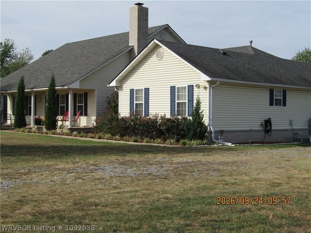 403 N Gray Street, Pocola, OK 74902