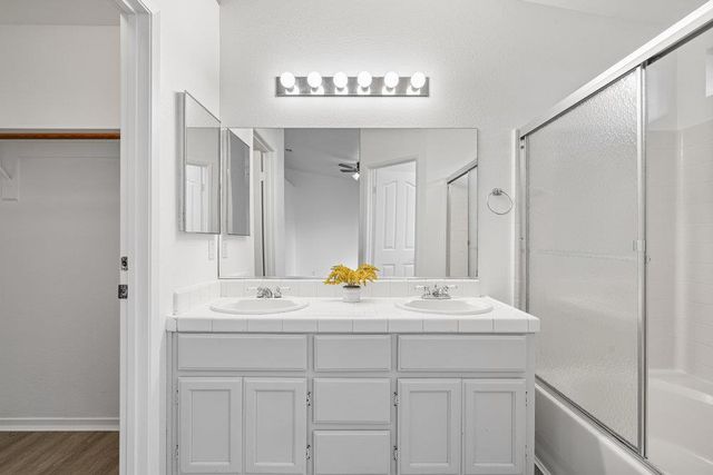 2199 Raleigh Circle, Hollister, CA 95023