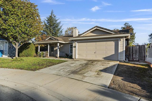 2199 Raleigh Circle, Hollister, CA 95023