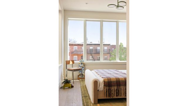 35 IRVING Place, New York City, NY 11238