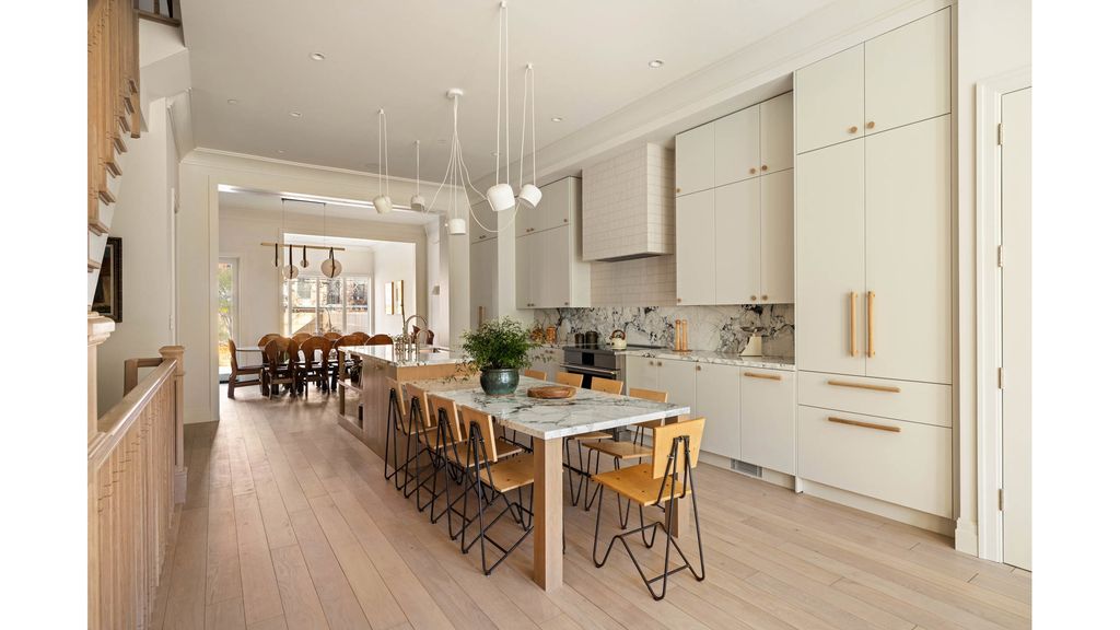 35 IRVING Place, New York City, NY 11238