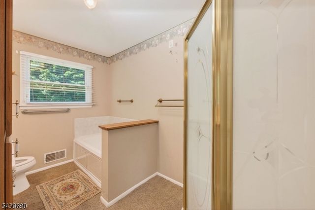 421 Melrose Ave, Middlesex Boro, NJ 08846