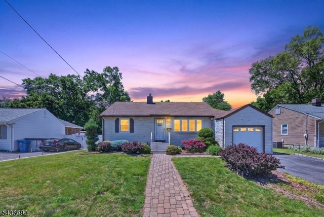 421 Melrose Ave, Middlesex Boro, NJ 08846