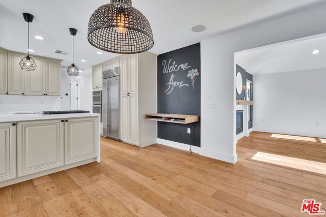 5433 Tampa Avenue, Los Angeles, CA 91356