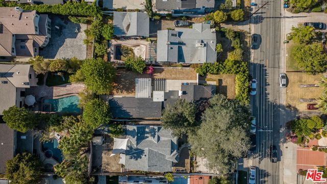 5433 Tampa Avenue, Los Angeles, CA 91356