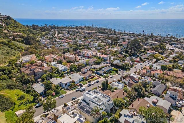 744 Bonair St, La Jolla, CA 92037