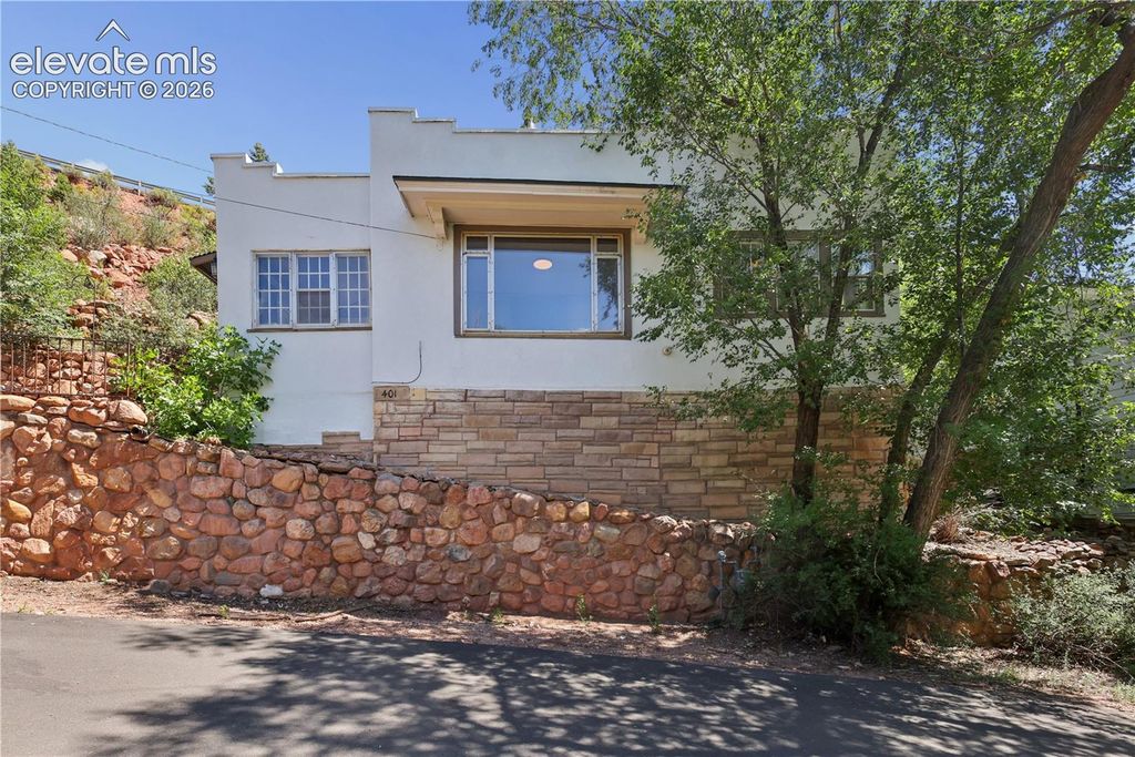 401 Washington Avenue, Manitou Springs, CO 80829 — exterior