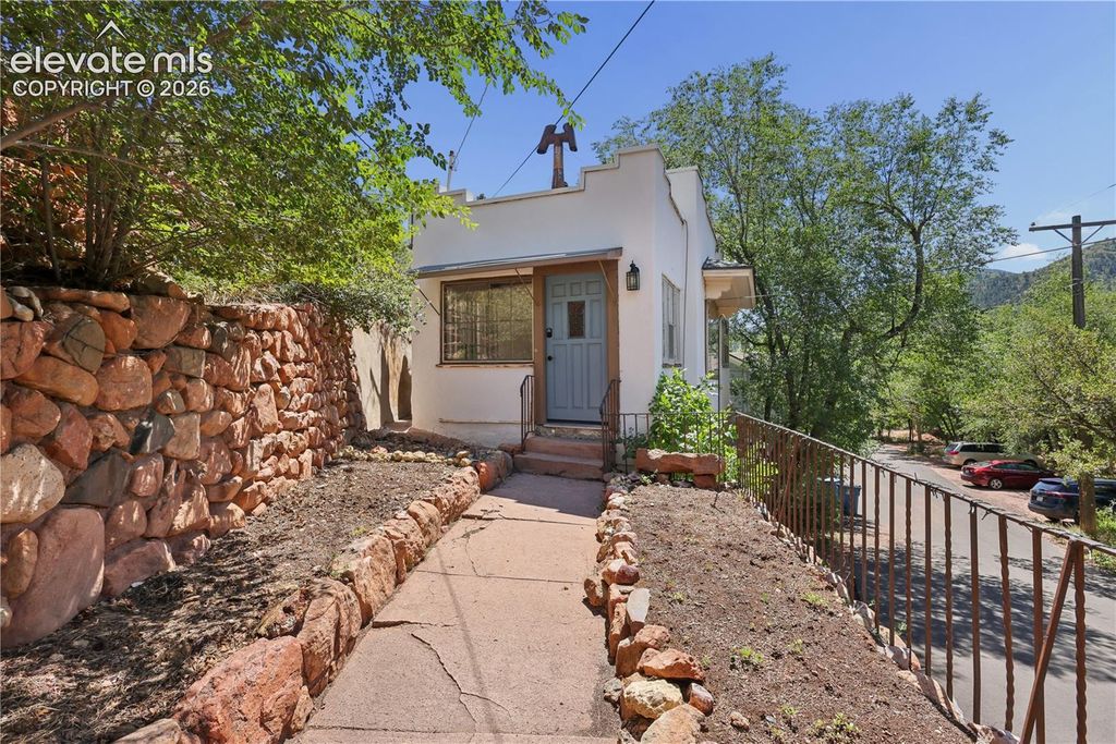 401 Washington Avenue, Manitou Springs, CO 80829 — photo 2