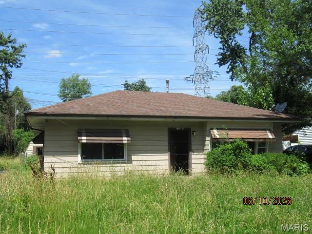 11947 Bridgevale Avenue, Spanish Lake, MO 63138