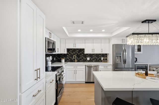 7920 E CAMELBACK Road 605, Scottsdale, AZ 85251