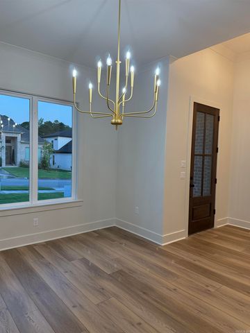 204 Fletcher Ridge Drive, Little Rock, AR 72223