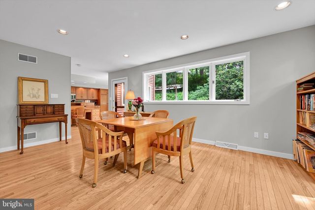 251 POPLAR LN, Elizabethtown, PA 17022