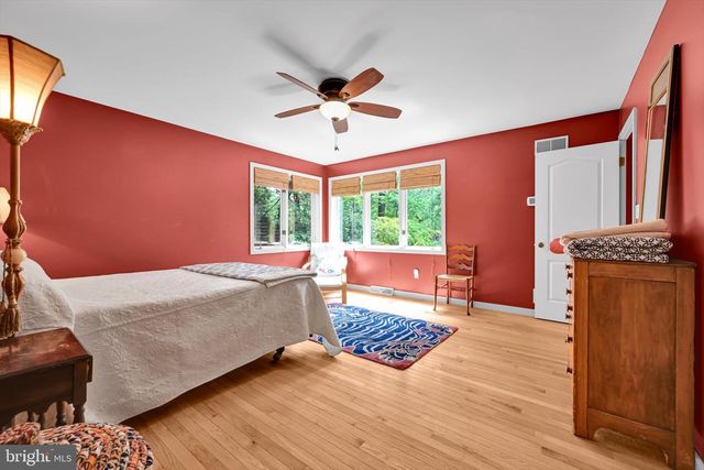 251 POPLAR LN, Elizabethtown, PA 17022