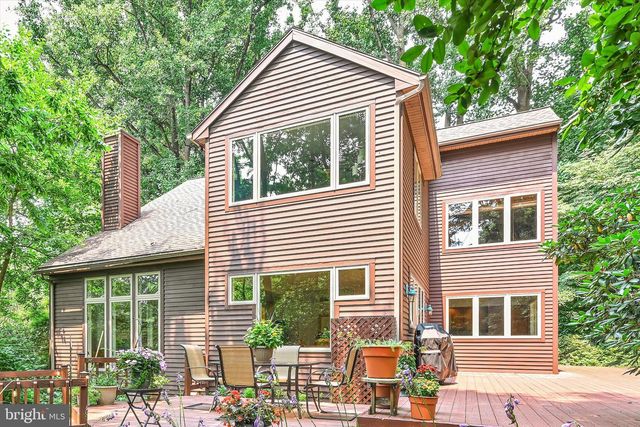 251 POPLAR LN, Elizabethtown, PA 17022