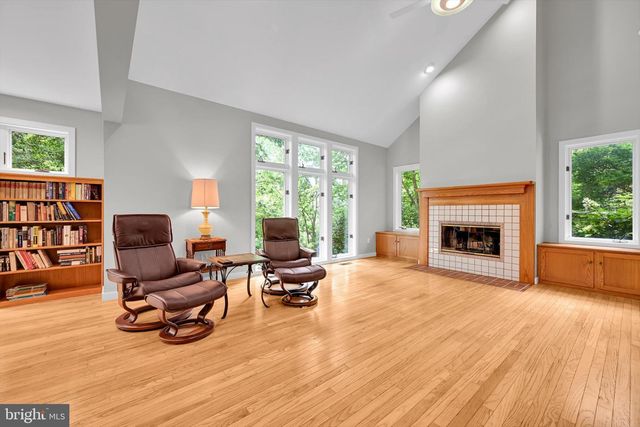 251 POPLAR LN, Elizabethtown, PA 17022