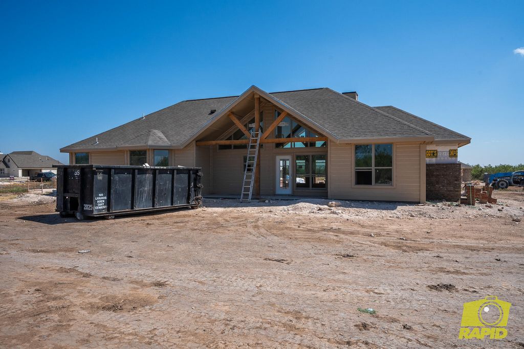 Image 2 of property listing at 3806 Wildebeest Way, San Angelo, TX 76901