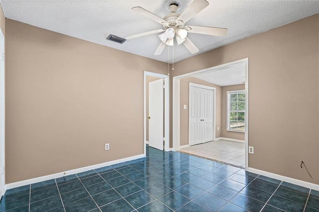 6738 Bay Road, Mobile, AL 36605
