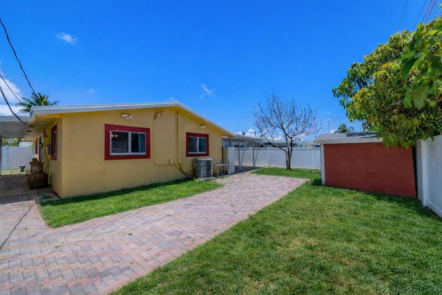 3730 NE 13th Terrace, Pompano Beach, FL 33064