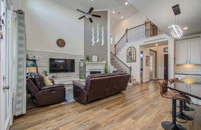 13403 Noble Landing Lane, Rosharon, TX 77583